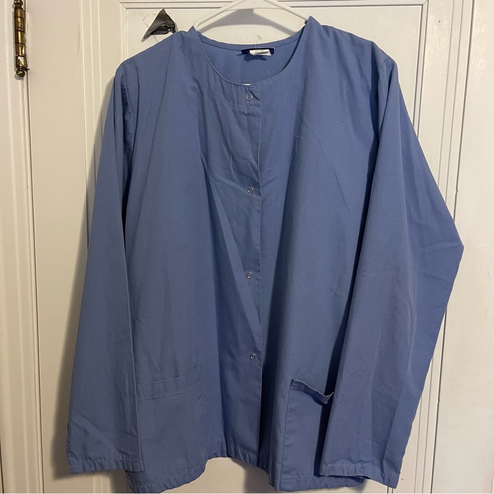 AMS Scrub. Blue. Snap buttons large - Picture 1 of 7